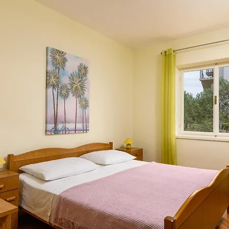 Holiday home G